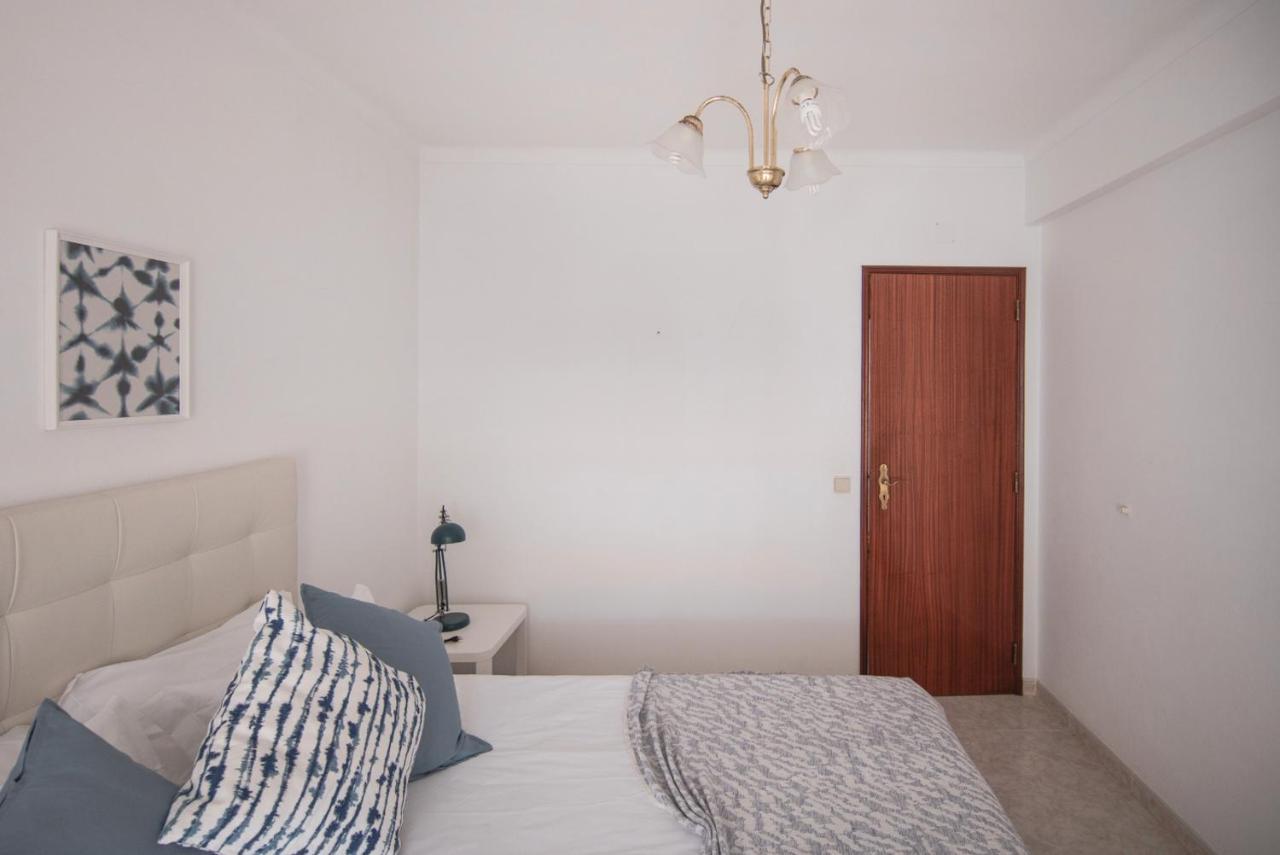 Zambujeira Do Mar 4-Bed House Perfect For Families & Friends Apartamento Exterior foto