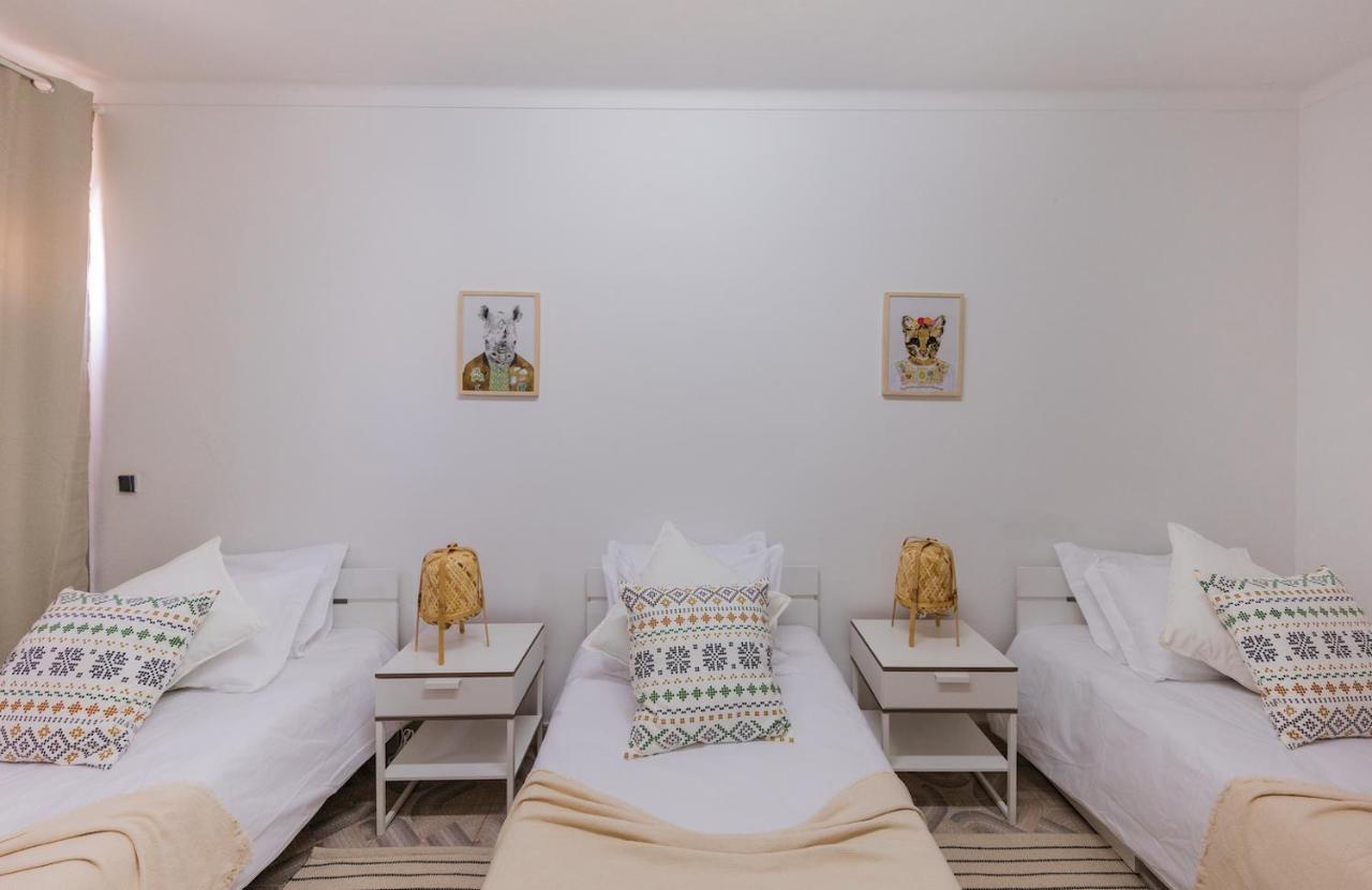 Zambujeira Do Mar 4-Bed House Perfect For Families & Friends Apartamento Exterior foto